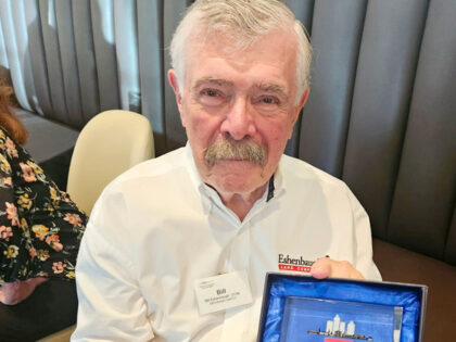 CCIM “Power of the Pin” Legacy Award Presented to Bill Eshenbaugh, CCIM, ALC